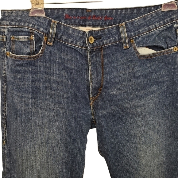 LEVI'S 534 Low Flare 9" Rise 12L 31x32 EUC - Picture 3 of 13